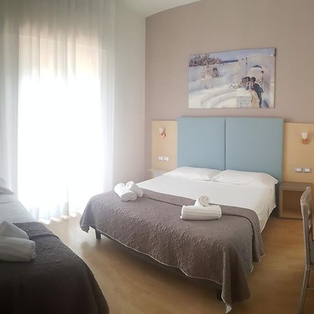 Hotel Stella D'Oro Lido di Jesolo Exteriör bild