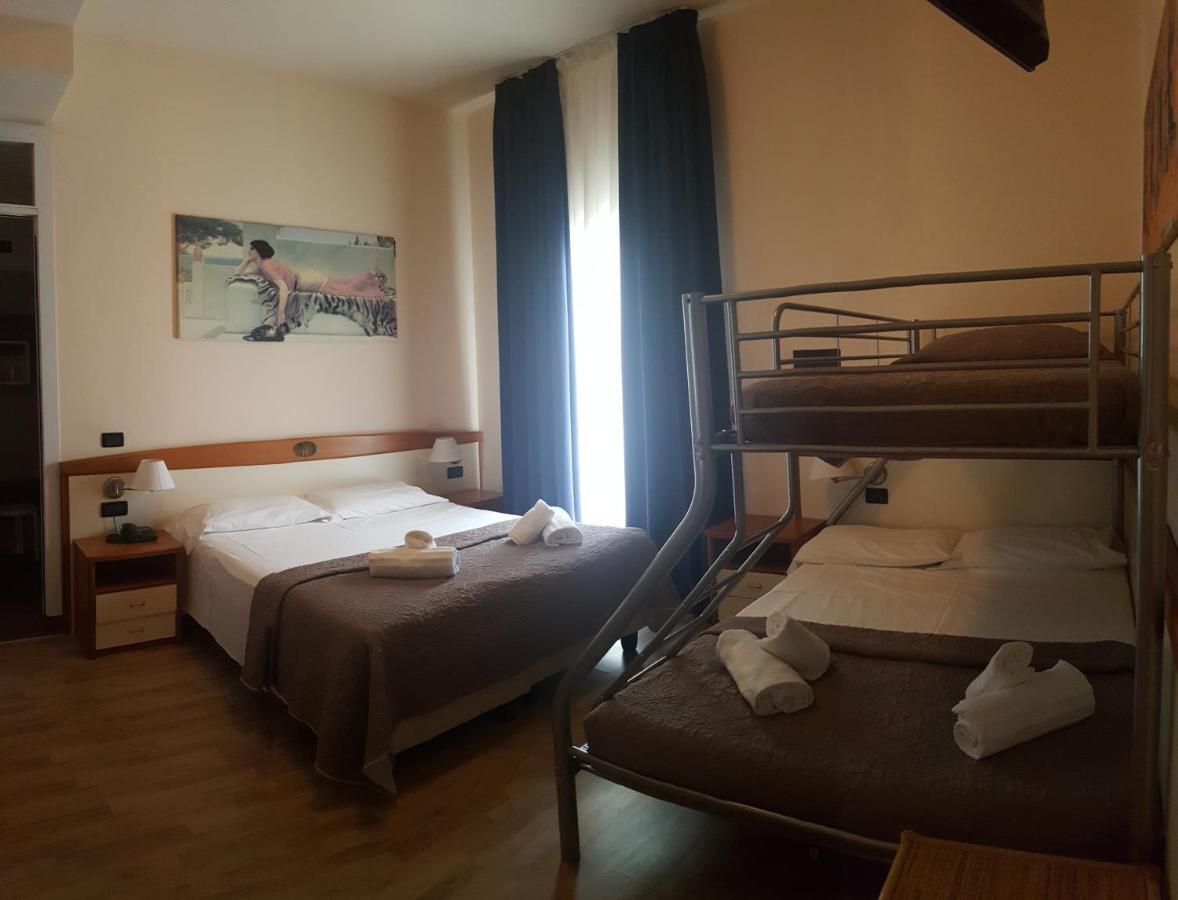 Hotel Stella D'Oro Lido di Jesolo Exteriör bild