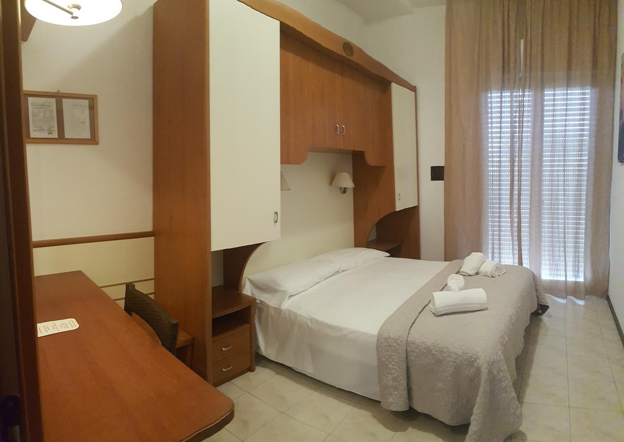 Hotel Stella D'Oro Lido di Jesolo Exteriör bild