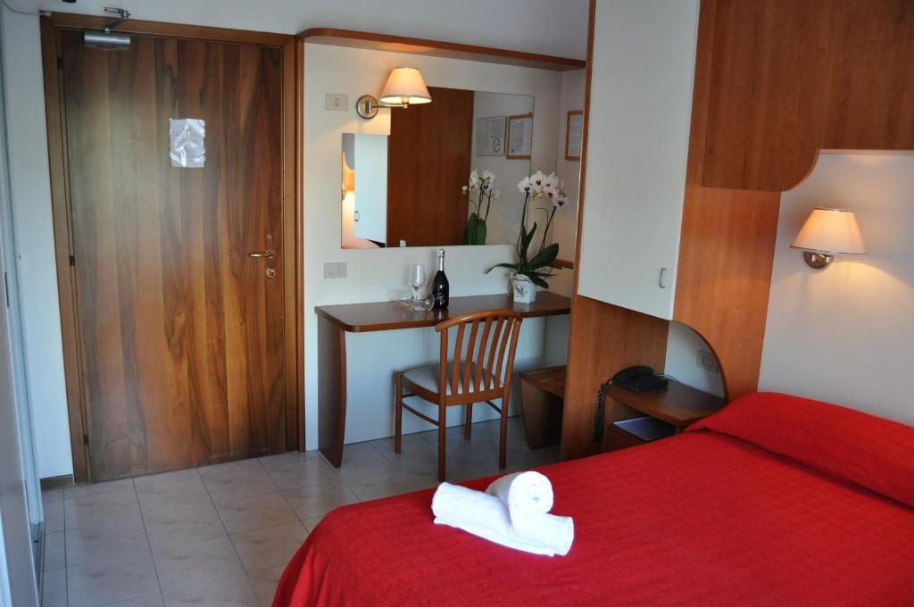 Hotel Stella D'Oro Lido di Jesolo Rum bild